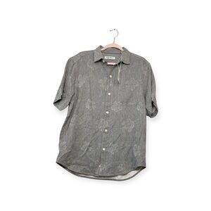 Men’s NWT Tommy Bahama Bali Border 100% silk button up shirt, size medium